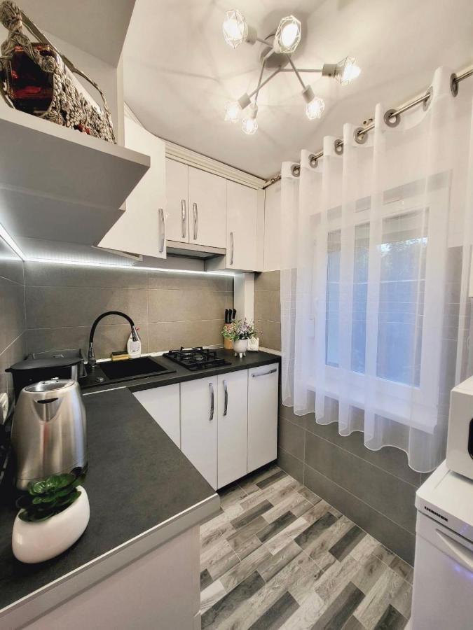 Studio Delux Τζιούρτζιου Εξωτερικό φωτογραφία