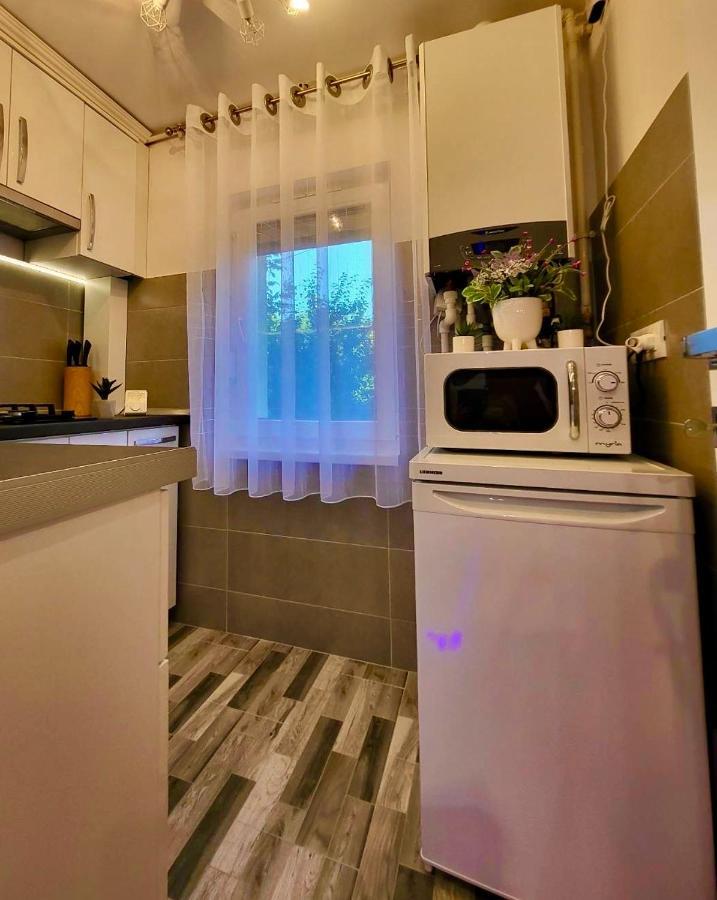 Studio Delux Τζιούρτζιου Εξωτερικό φωτογραφία